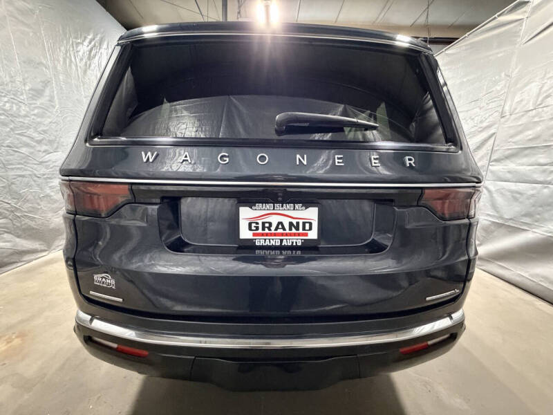 2023 Jeep Wagoneer L Series III