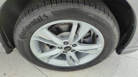 2024 Audi Q3 quattro S line Prem Plus 45 TFSI