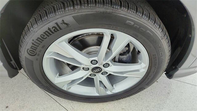 2024 Audi Q3 quattro S line Prem Plus 45 TFSI