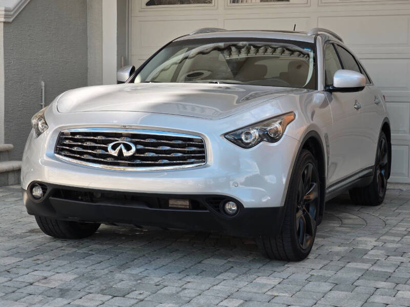 2011 Infiniti FX50
