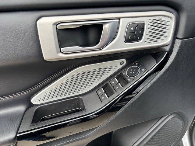 2022 Ford Explorer Hybrid Platinum