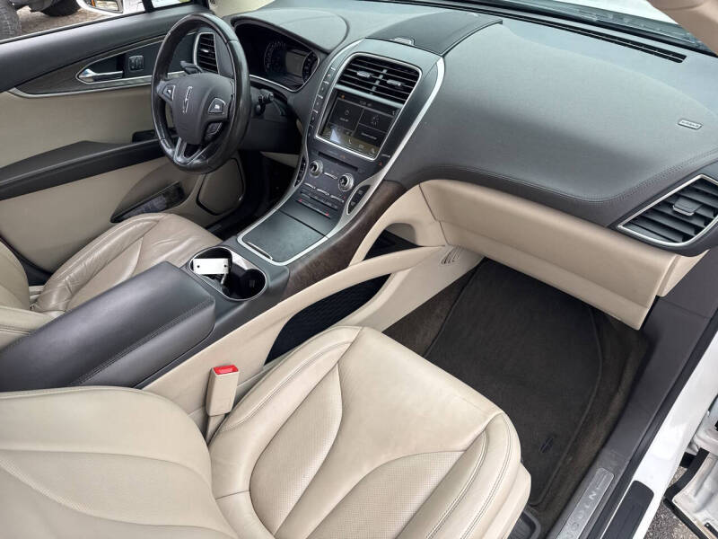 2017 Lincoln MKX Select