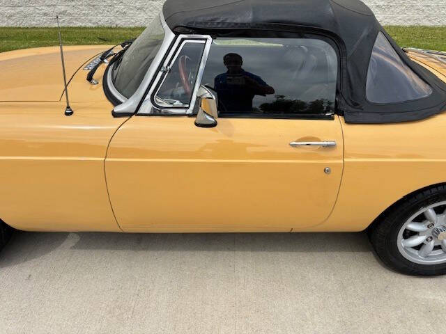 1977 MG MGB