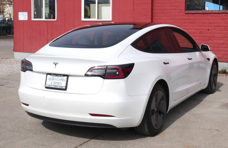 2021 Tesla Model 3 Standard Range Plus