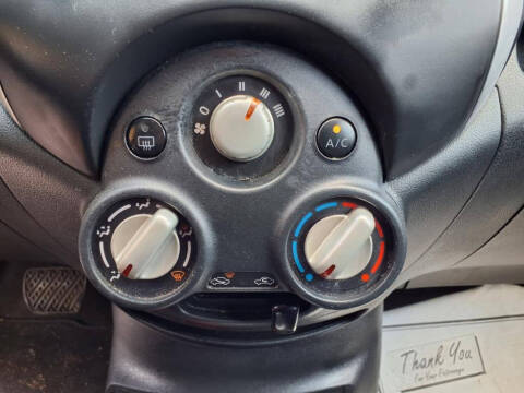 2014 Nissan Versa Note SV