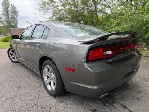 2012 Dodge Charger SE