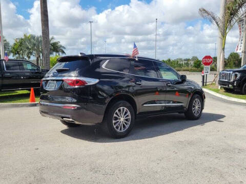 2022 Buick Enclave Essence