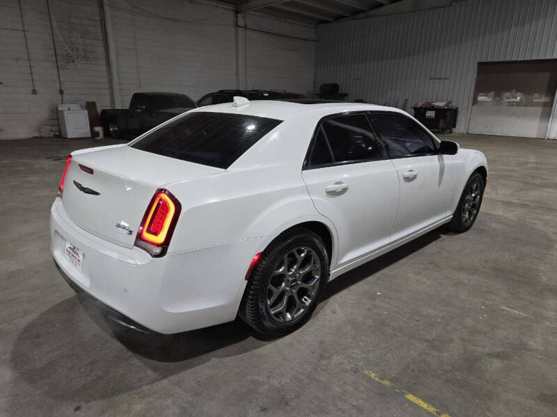 2015 Chrysler 300 S