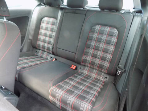 2016 Volkswagen Golf GTI S