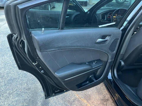 2016 Dodge Charger SXT