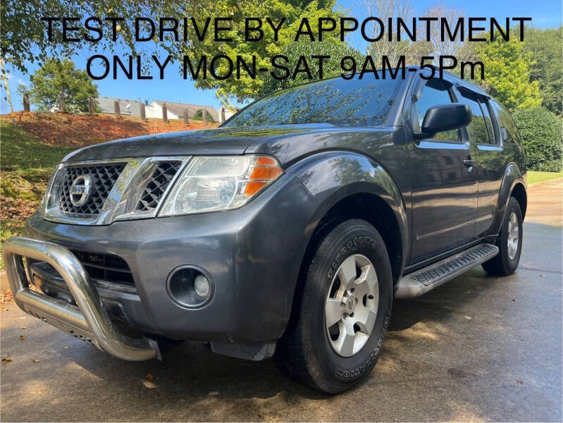 2011 Nissan Pathfinder LE