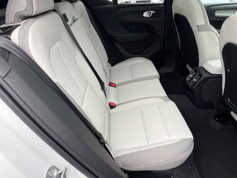 2026 Volvo EX40 Plus