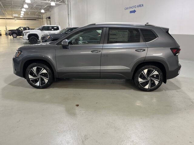 2026 Volkswagen Taos SE 4Motion