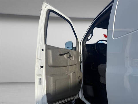 2022 GMC Savana 2500