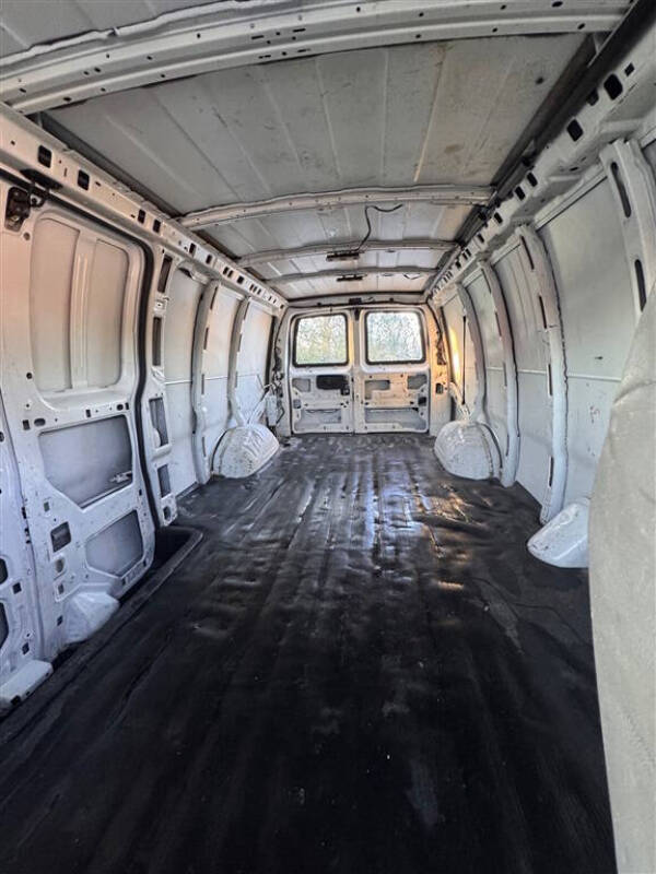 2019 Chevrolet Express 2500