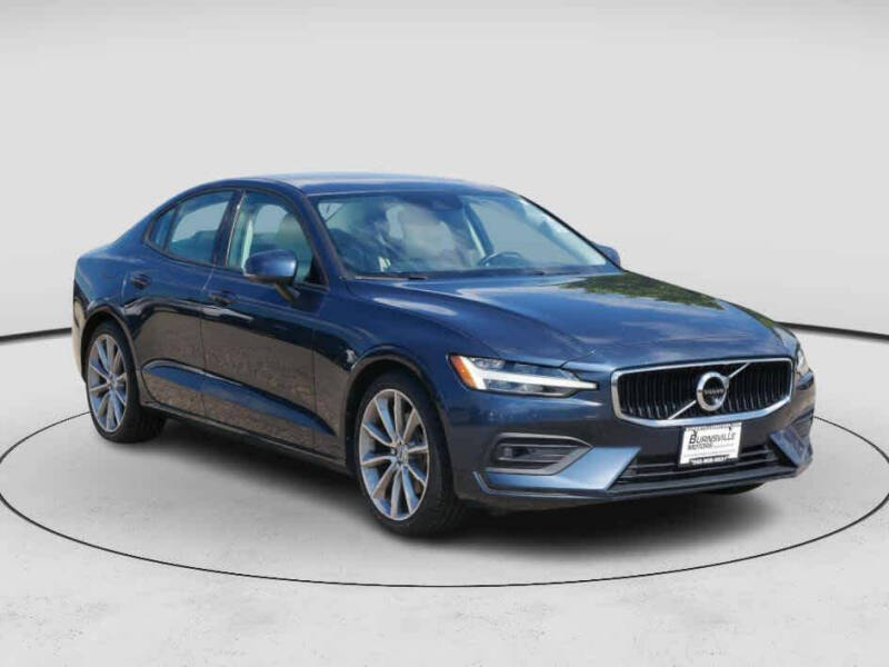 2021 Volvo S60 T5 Momentum