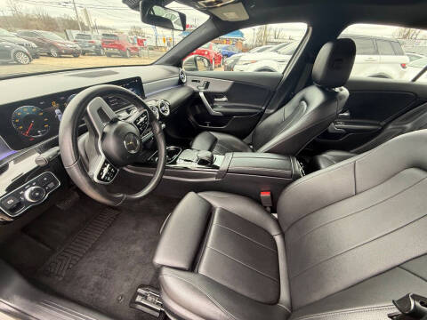 2019 Mercedes-Benz A-Class A 220