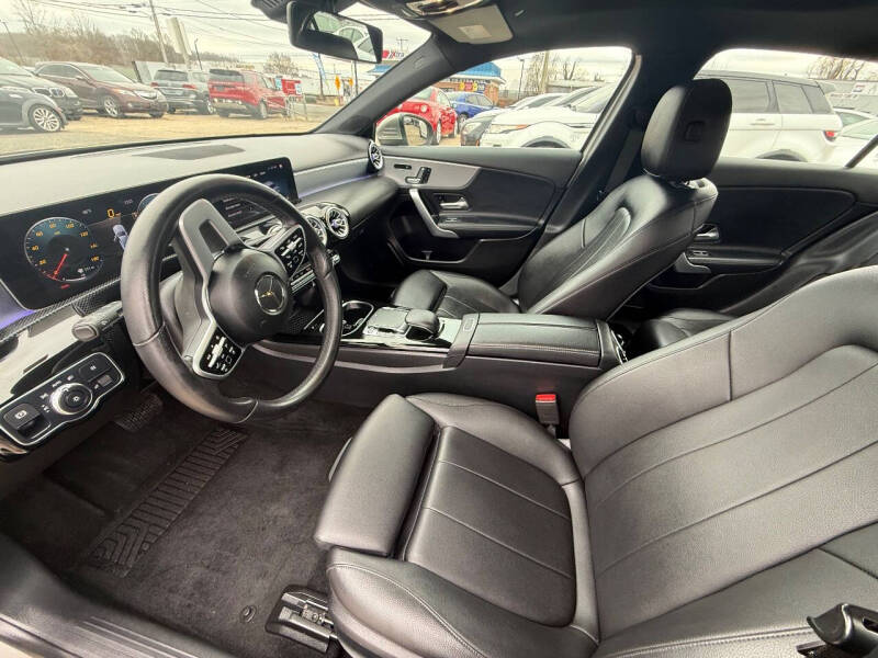 2019 Mercedes-Benz A-Class A 220