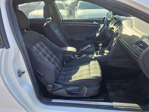 2016 Volkswagen Golf GTI