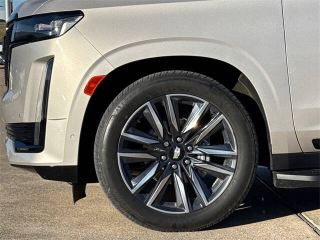 2023 Cadillac Escalade Sport