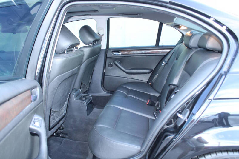 2003 BMW 3 Series 325i