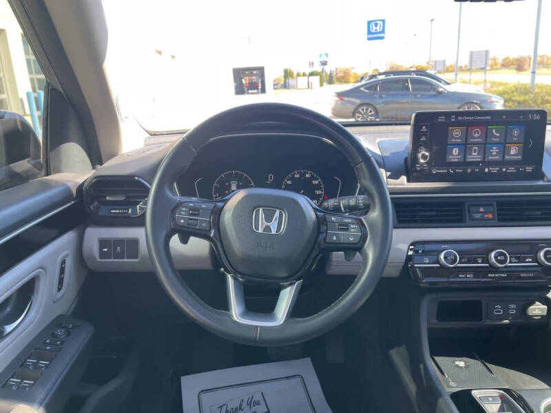 2023 Honda Pilot Touring