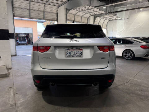 2020 Jaguar F-PACE 25t Premium