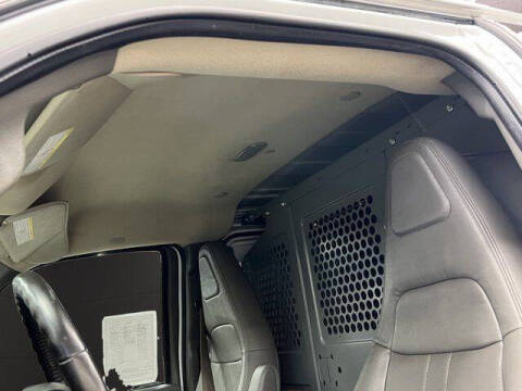2021 Chevrolet Express 2500