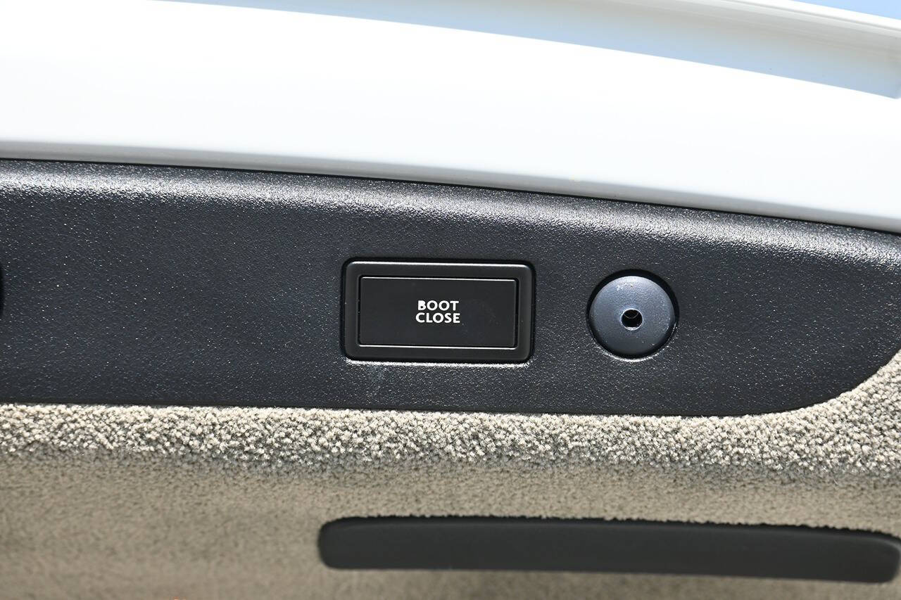 2012 Bentley Continental 30