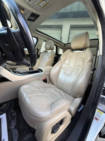 2012 Land Rover Range Rover Evoque Pure Plus