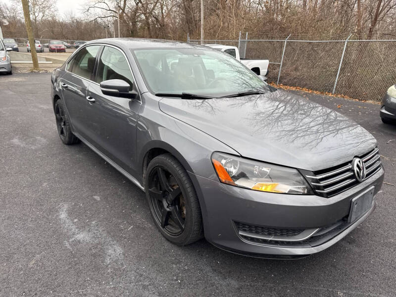 2014 Volkswagen Passat SE photo 9