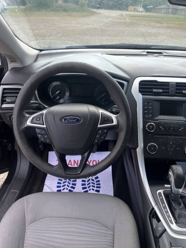 2016 Ford Fusion S