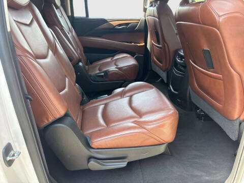 2017 Cadillac Escalade ESV Premium Luxury