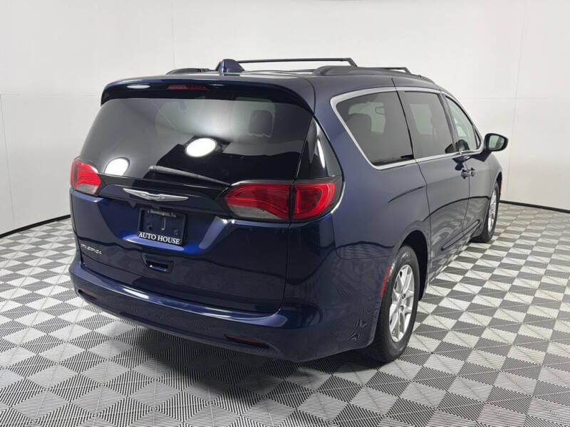 2017 Chrysler Pacifica LX