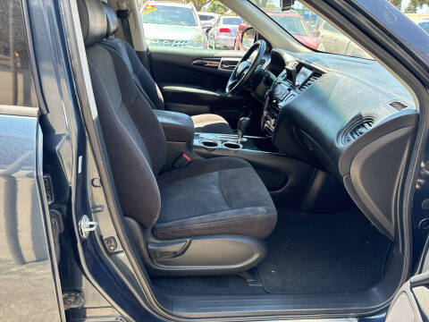 2014 Nissan Pathfinder S