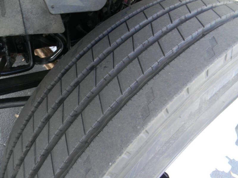 2019 International DuraStar 4300