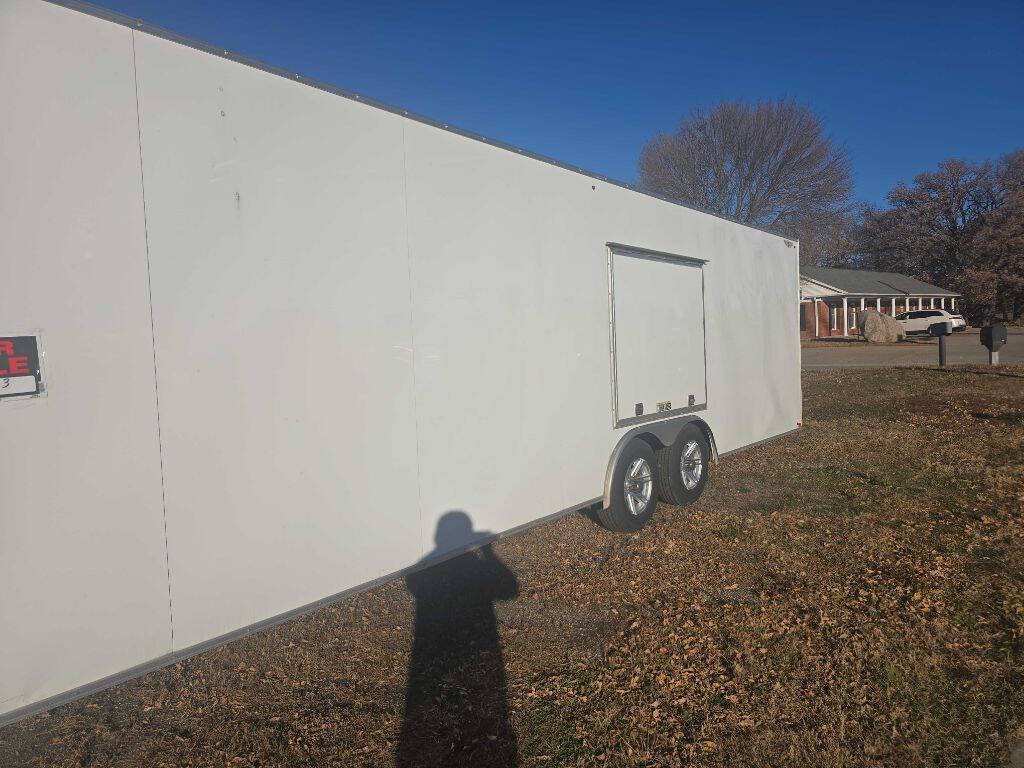 2022 H & H ENCLOSED 28 FEET 21