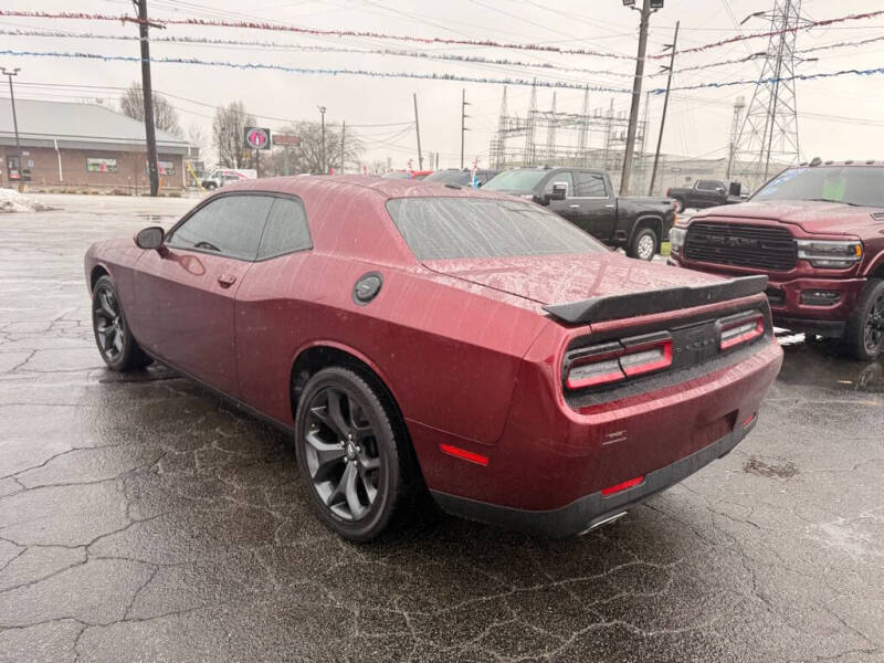 2020 Dodge Challenger SXT