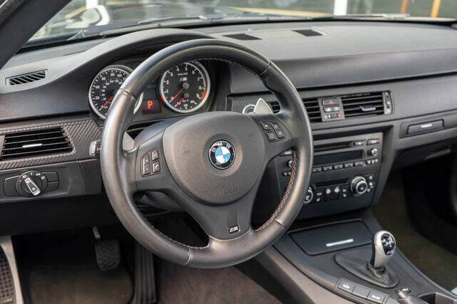 2011 BMW M3 19