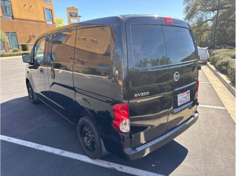 2017 Nissan NV200