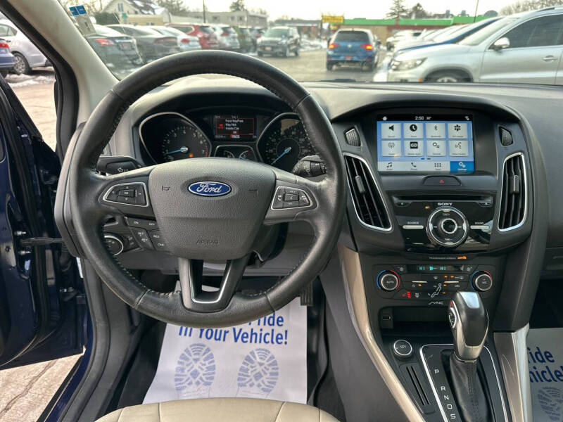 2016 Ford Focus Titanium