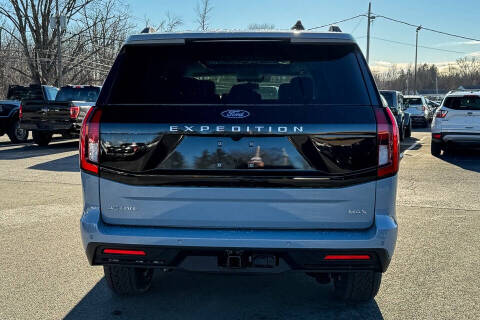 2026 Ford Expedition MAX Active