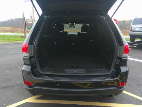 2018 Jeep Grand Cherokee Laredo E