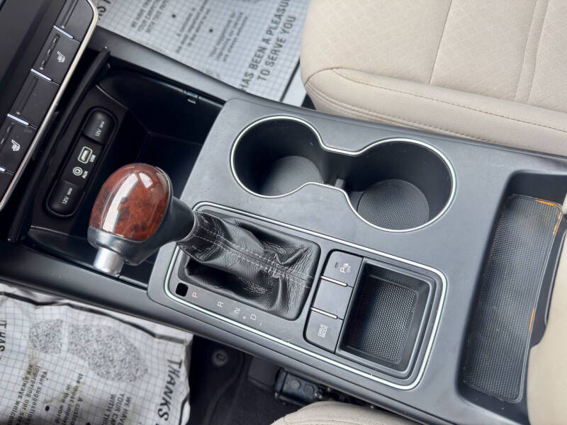 2017 Kia Sorento LX