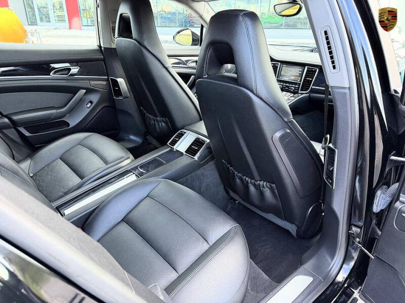 2014 Porsche Panamera