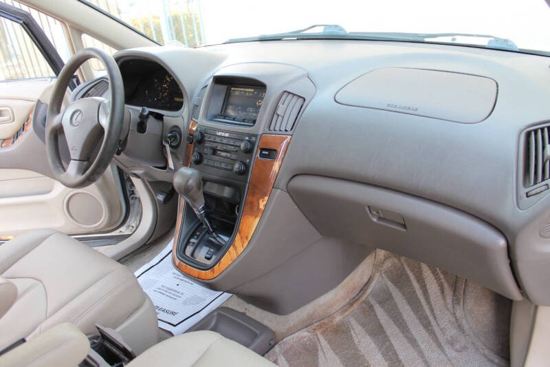 2000 Lexus RX 300