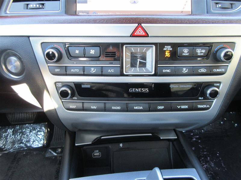 2020 Genesis G80