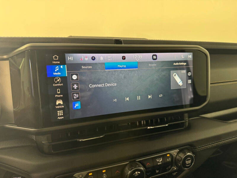 2025 Jeep Gladiator High Tide