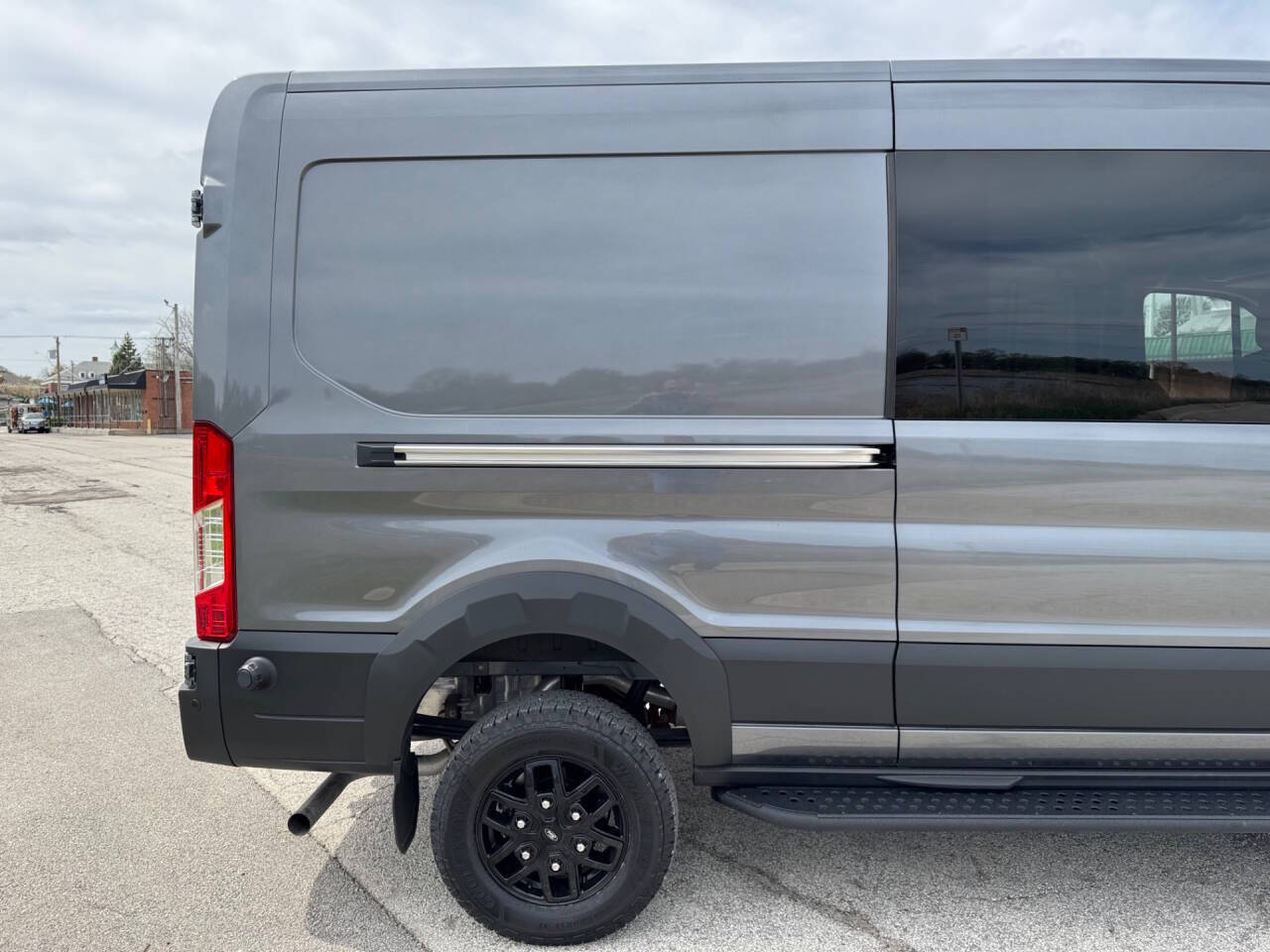 2023 Ford Transit 26