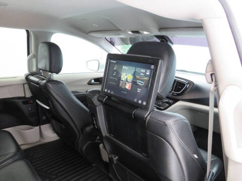 2018 Chrysler Pacifica Touring L Plus